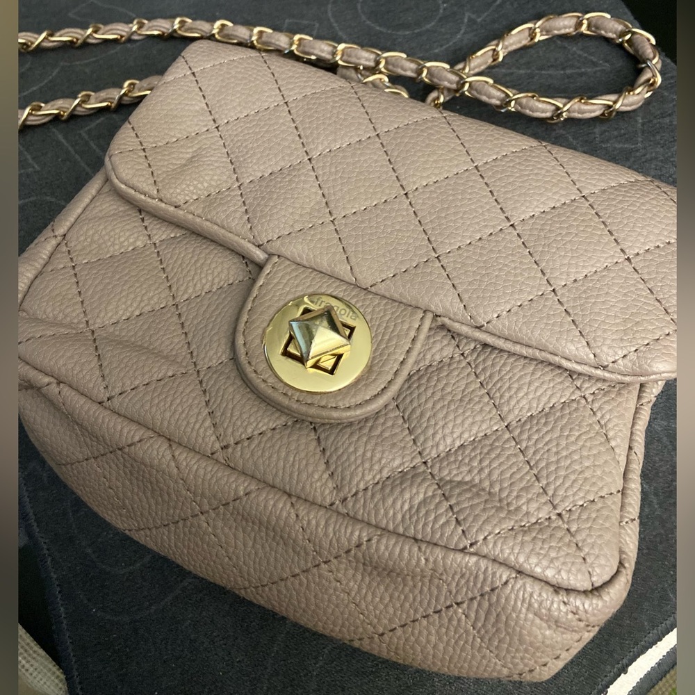 Fragola Purse - Picture 2 of 8